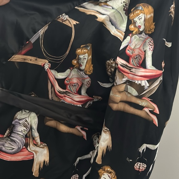 VTG Alexander Henry Zombie Pin Up Smoking Jacket-unisex - Picture 6 of 14